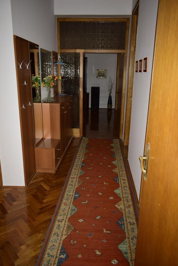 Apartment Faith Malinska Exteriér fotografie